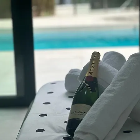 Lujo Playa Piscina Jardin Barbacoa Ideal Familias Y Grupos Κάλπε