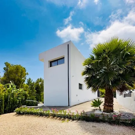 Lujo Playa Piscina Jardin Barbacoa Ideal Familias Y Grupos * Κάλπε