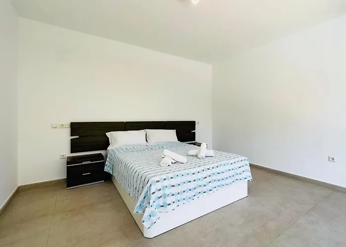 Lujo Playa Piscina Jardin Barbacoa Ideal Familias Y Grupos